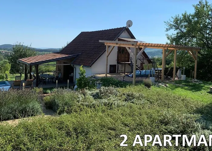 Апартаменты Pecsely Apartman